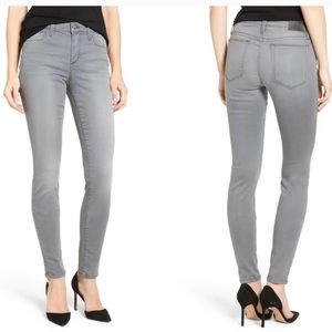 Joe’s Jeans size 26 grey skinny jeans